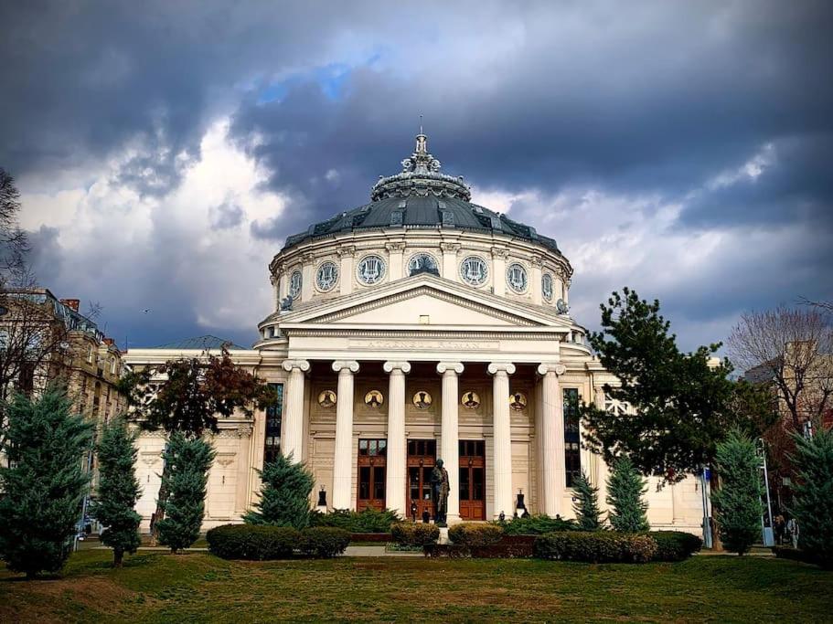 Ultracentral Lovely Place -Your Home Away From Home Bucharest Luaran gambar