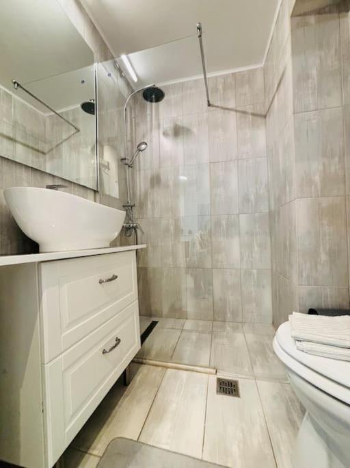 Ultracentral Lovely Place -Your Home Away From Home Bucharest Luaran gambar